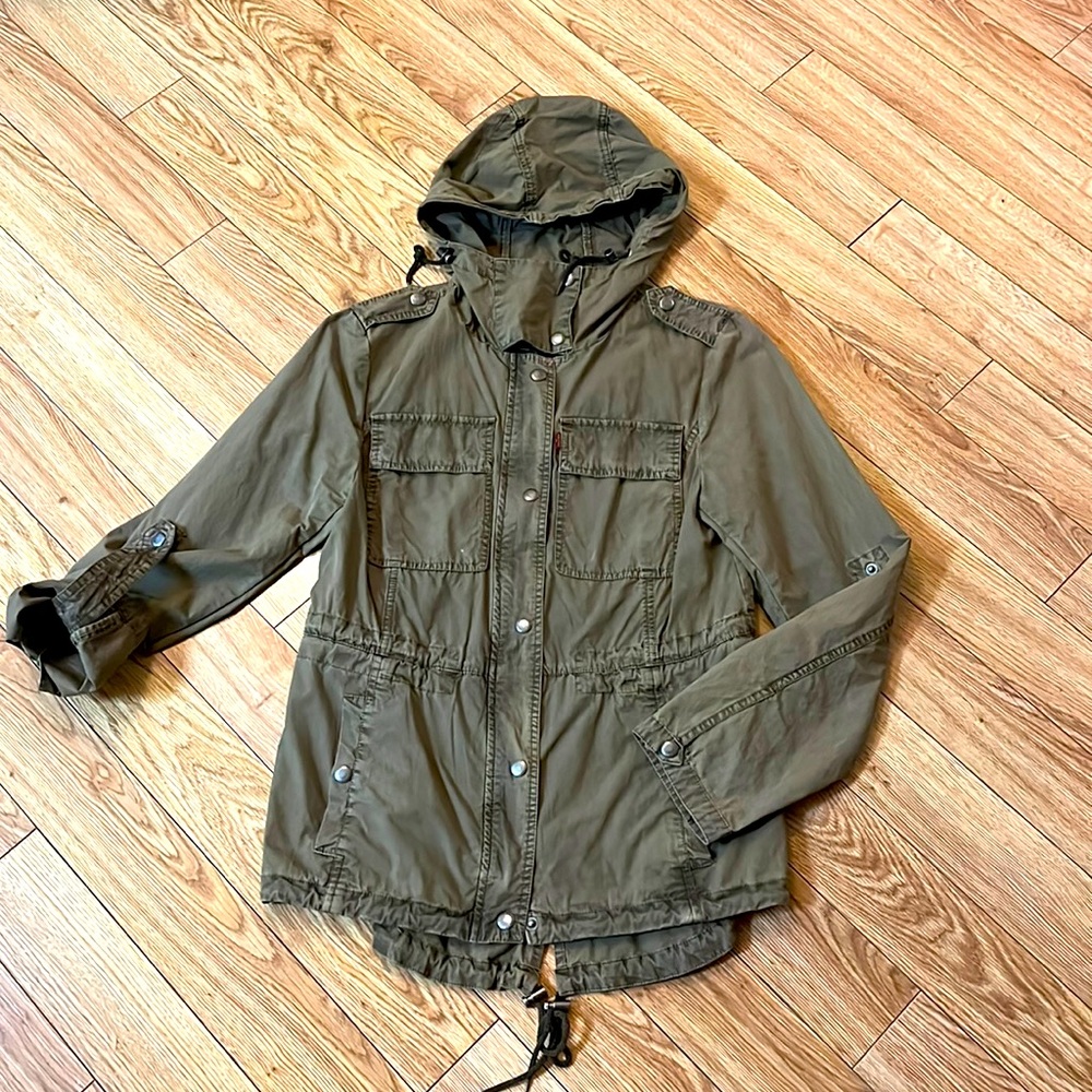 Levi’s Military Utility Army Jacket w/Hood- NWOT- SMALL